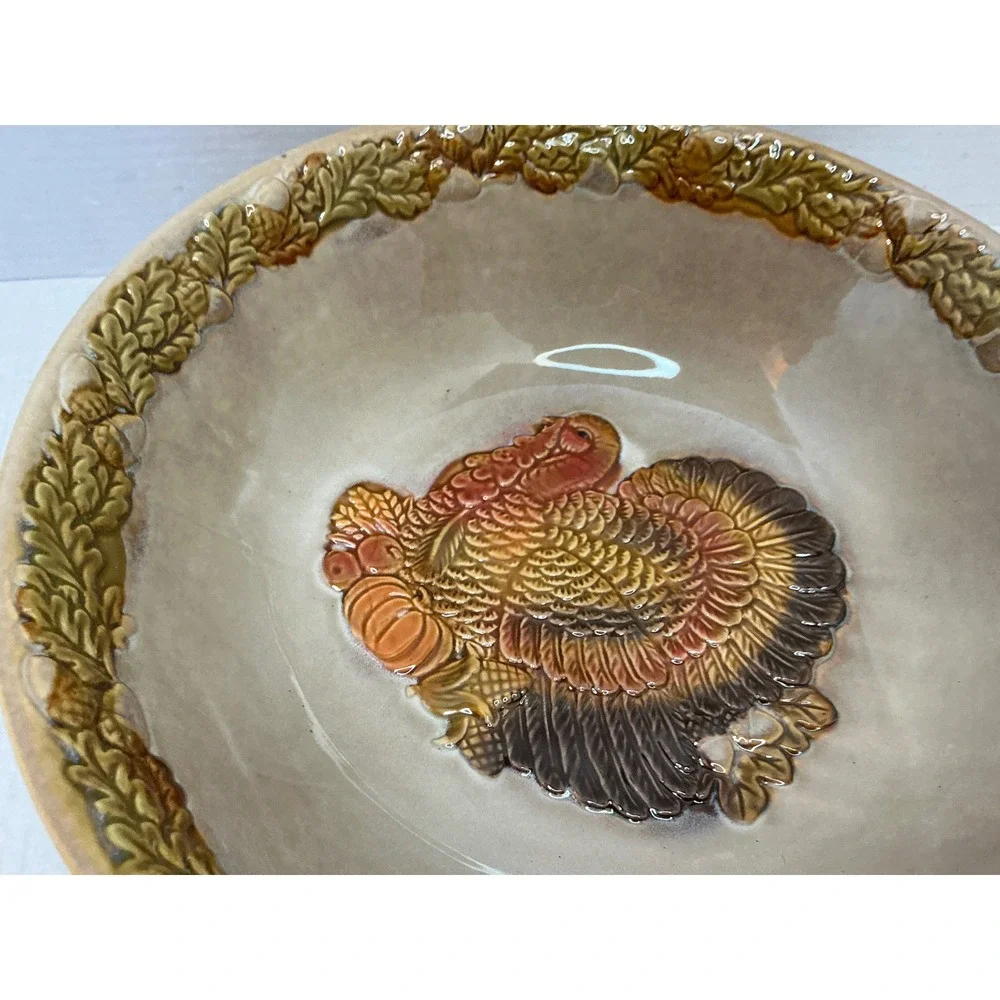 Ceramic Thanksgiving Turkey Serving Bowl Embossed Harvest Leaf Border Tan Brown